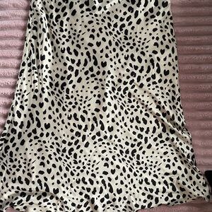 Source Unknown Black and Cream Spotted Maxi Skirt